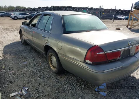 1998 Mercury Grand Marquis z USA, uszkodzony, nr VIN 2MEFM75W1WX684957